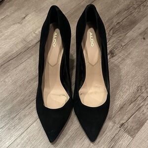 Aldo Classic Black Pointed Heels